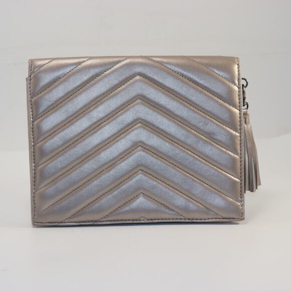 Neiman Marcus Metallic Chevron Quilted Clutch Crossbody Bag - Picture 2 of 4